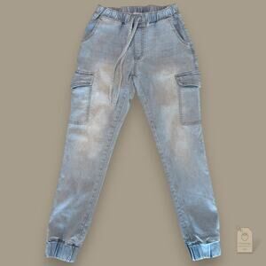 Almost Famous Light Wash Denim Cargo Joggers Women’s Size S Elastic Waist